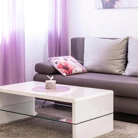 Kiki Apartmán Mlini