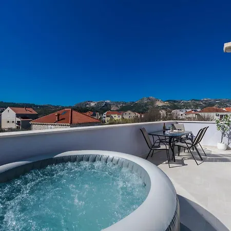 Kiki Apartman Mlini